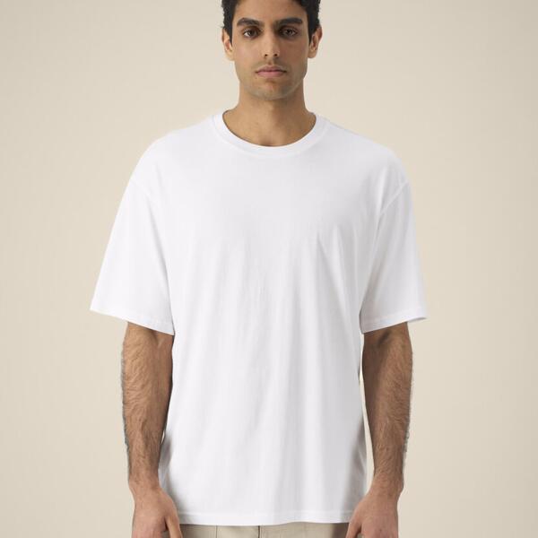 Blaker - Das Unisex-T-Shirt aus Baumwolle-TENCEL™ Modal Miniaturansicht